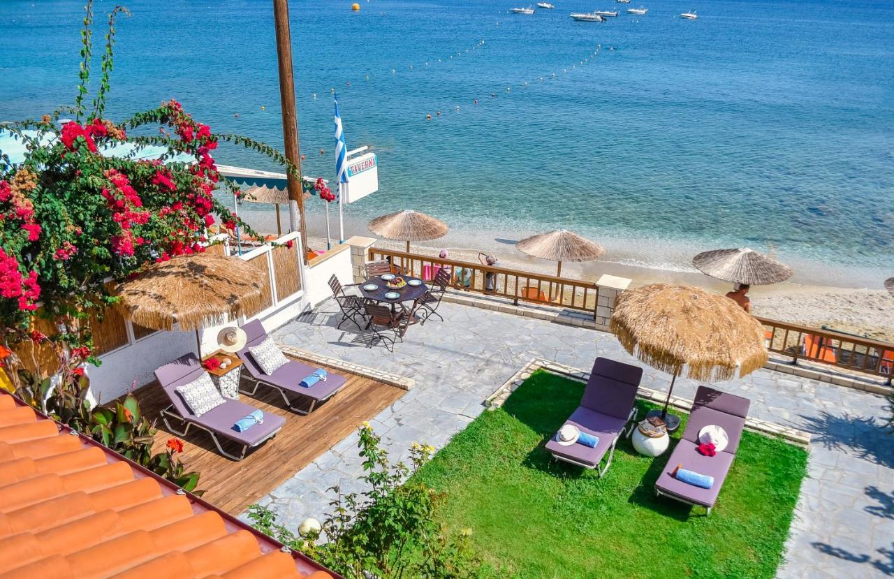 Laia Seafront Luxury Apartments Agia Pelagia Eksteriør billede