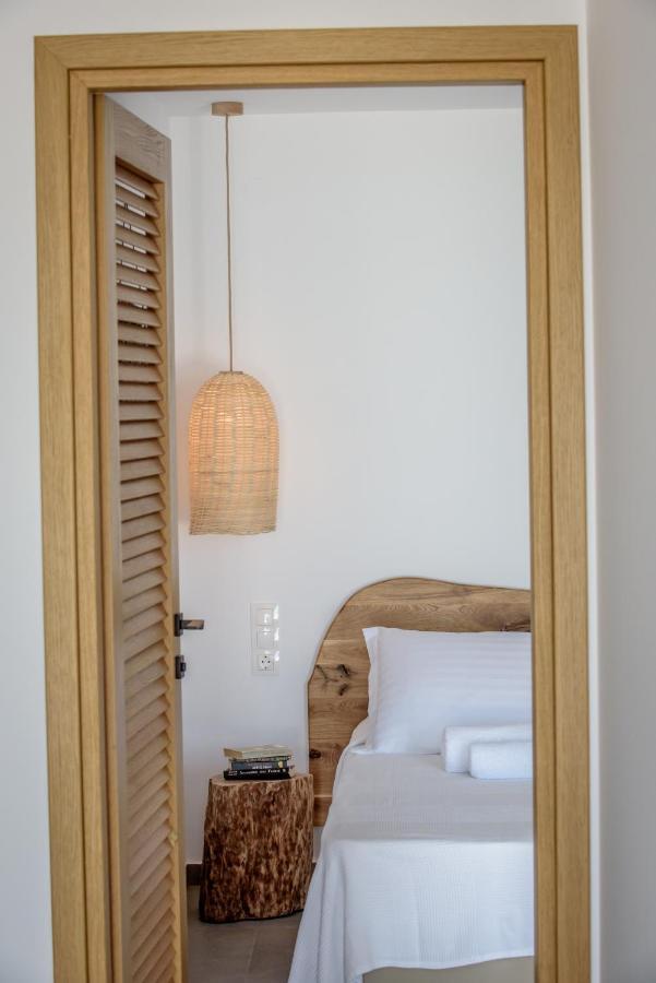 Laia Seafront Luxury Apartments Agia Pelagia Eksteriør billede
