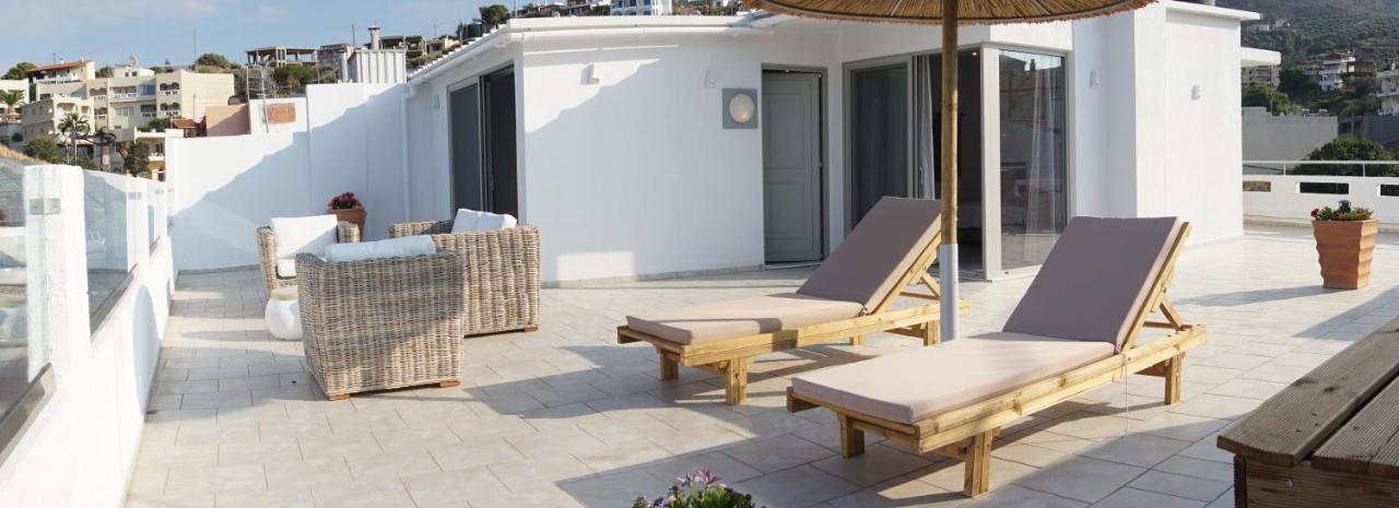 Laia Seafront Luxury Apartments Agia Pelagia Eksteriør billede